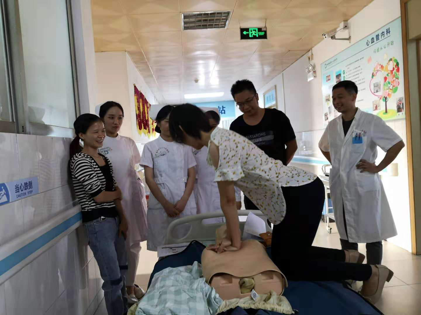 金沙娱乐城创新工作坊培训模式，狠抓“三基三严”考核强内功